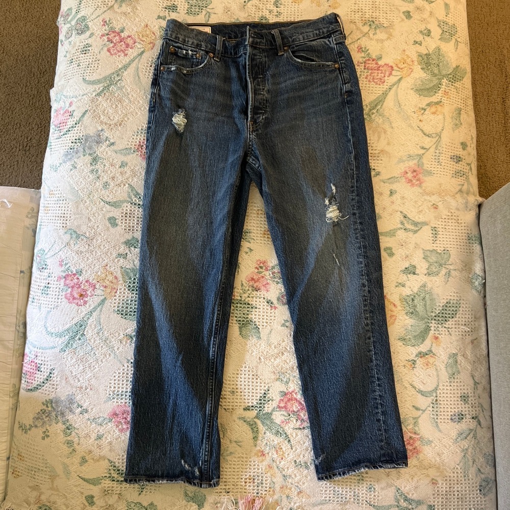 Gap Cheeky Straight High Rise Distressed Jeans Size 30 10 Medium Wash Button Fly